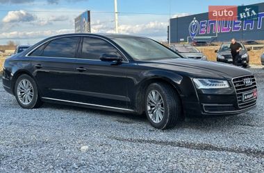 Седан Audi A8 2017 в Львове