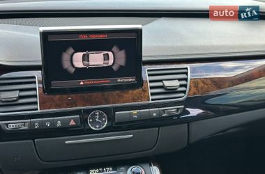 Седан Audi A8 2017 в Львове