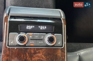 Седан Audi A8 2017 в Львове