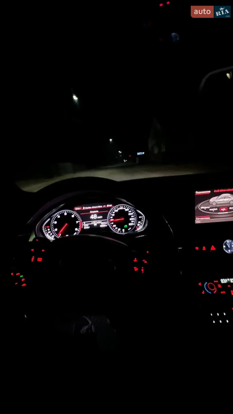 2010 Audi A8 - мініатюра 16