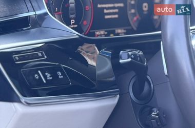 Седан Audi A8 2018 в Києві
