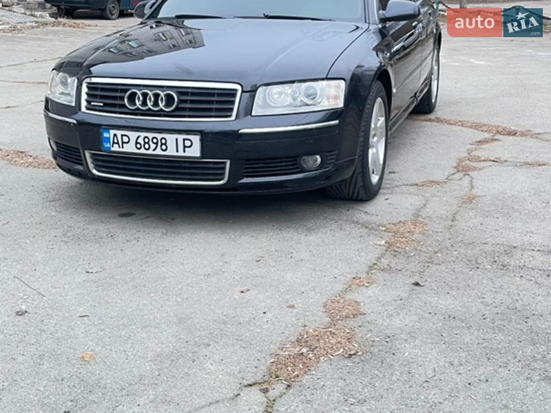 Седан Audi A8 2004 в Днепре