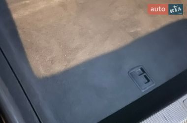 Седан Audi A8 2004 в Днепре