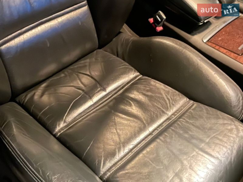 Седан Audi A8 2004 в Днепре