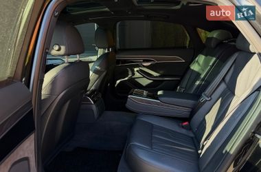 Седан Audi A8 2021 в Киеве