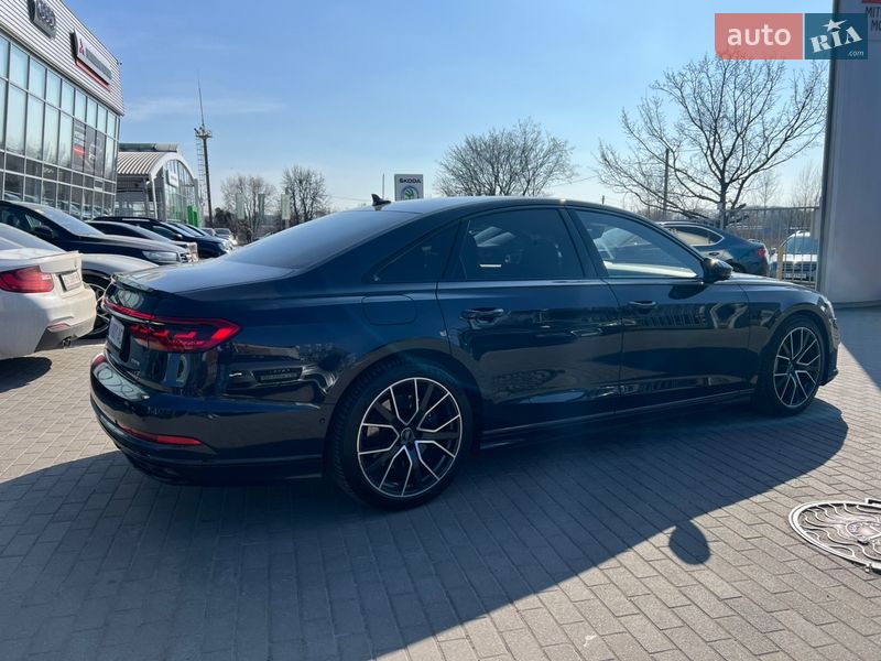 Седан Audi A8 2019 в Полтаве