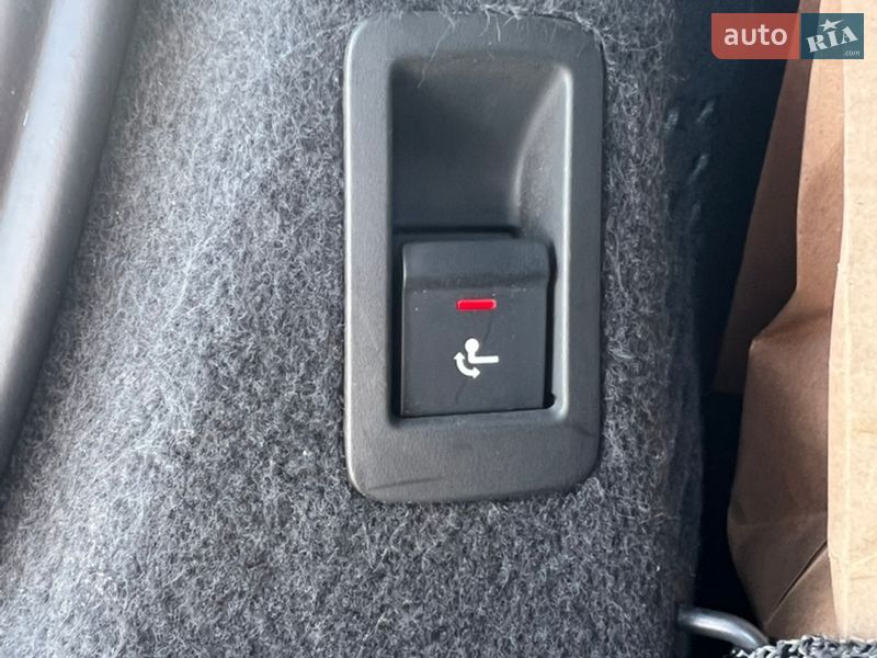 Седан Audi A8 2019 в Полтаве
