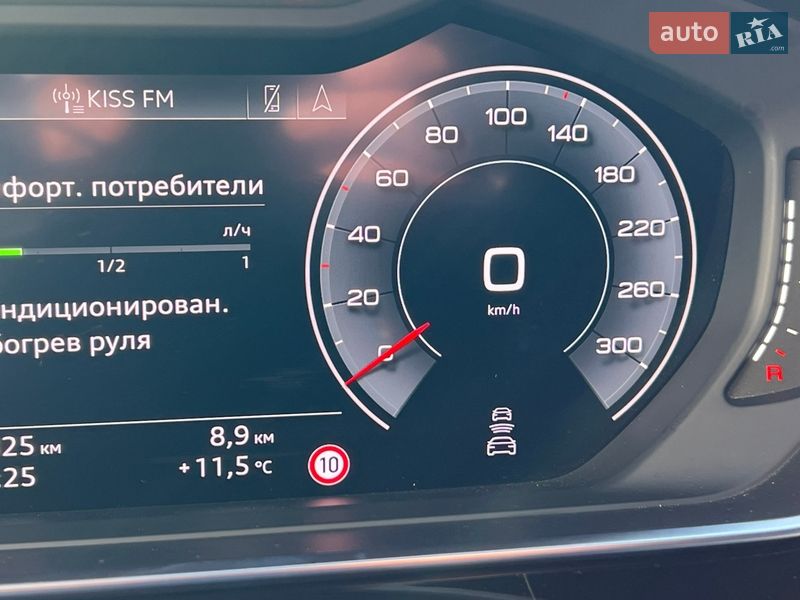 Седан Audi A8 2019 в Полтаве