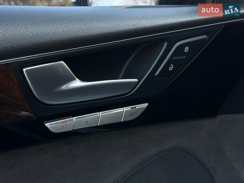 Седан Audi A8 2015 в Стрию фото 34 Седан Audi A8 2015 в Стрию