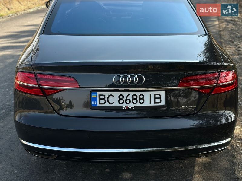 Седан Audi A8 2015 в Стрию фото 16 Седан Audi A8 2015 в Стрию