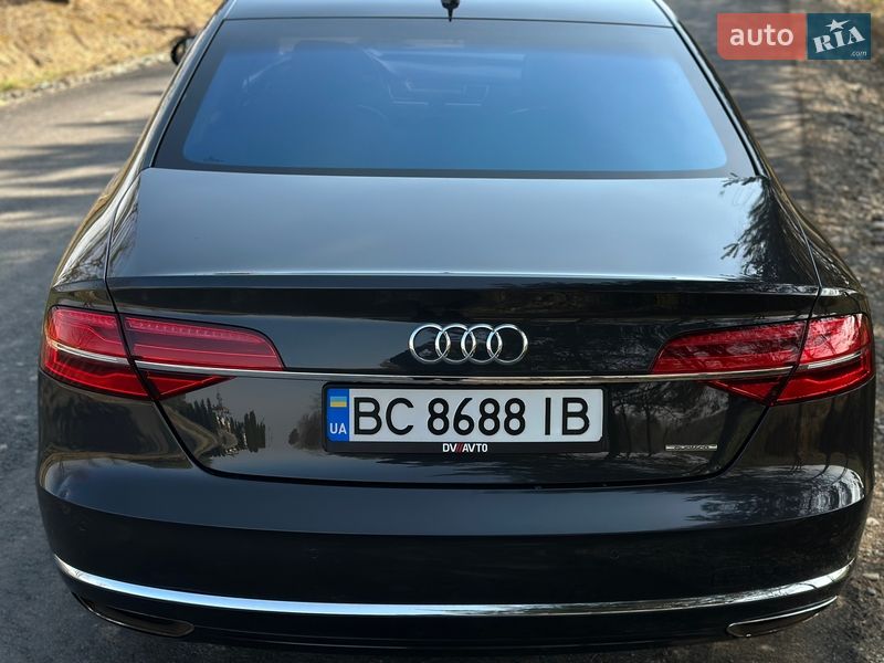 Седан Audi A8 2015 в Стрию фото 21 Седан Audi A8 2015 в Стрию