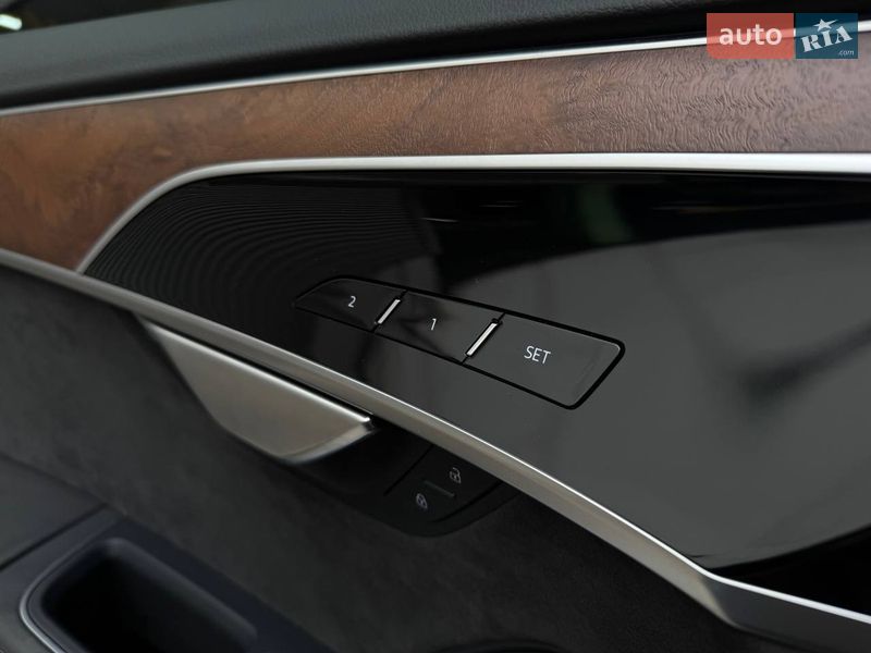 Седан Audi A8 2021 в Киеве фото 13 Седан Audi A8 2021 в Киеве