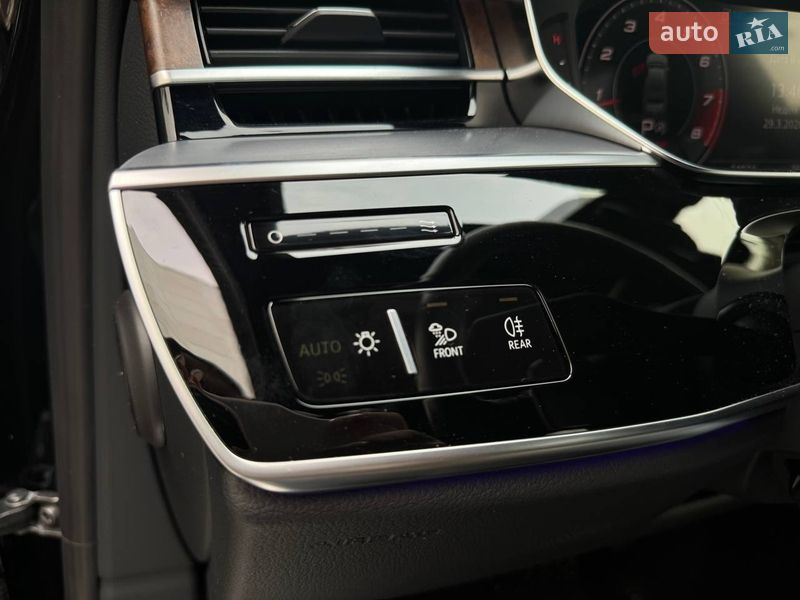 Седан Audi A8 2021 в Киеве фото 16 Седан Audi A8 2021 в Киеве