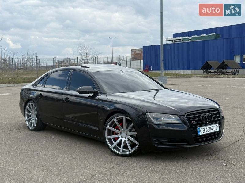 Седан Audi A8 2012 в Николаеве