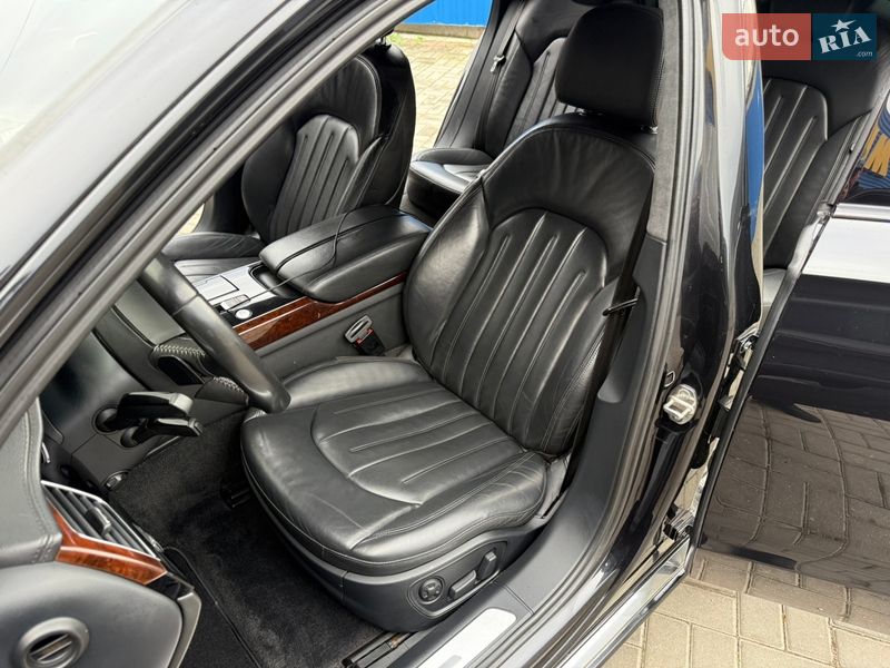 Седан Audi A8 2012 в Николаеве