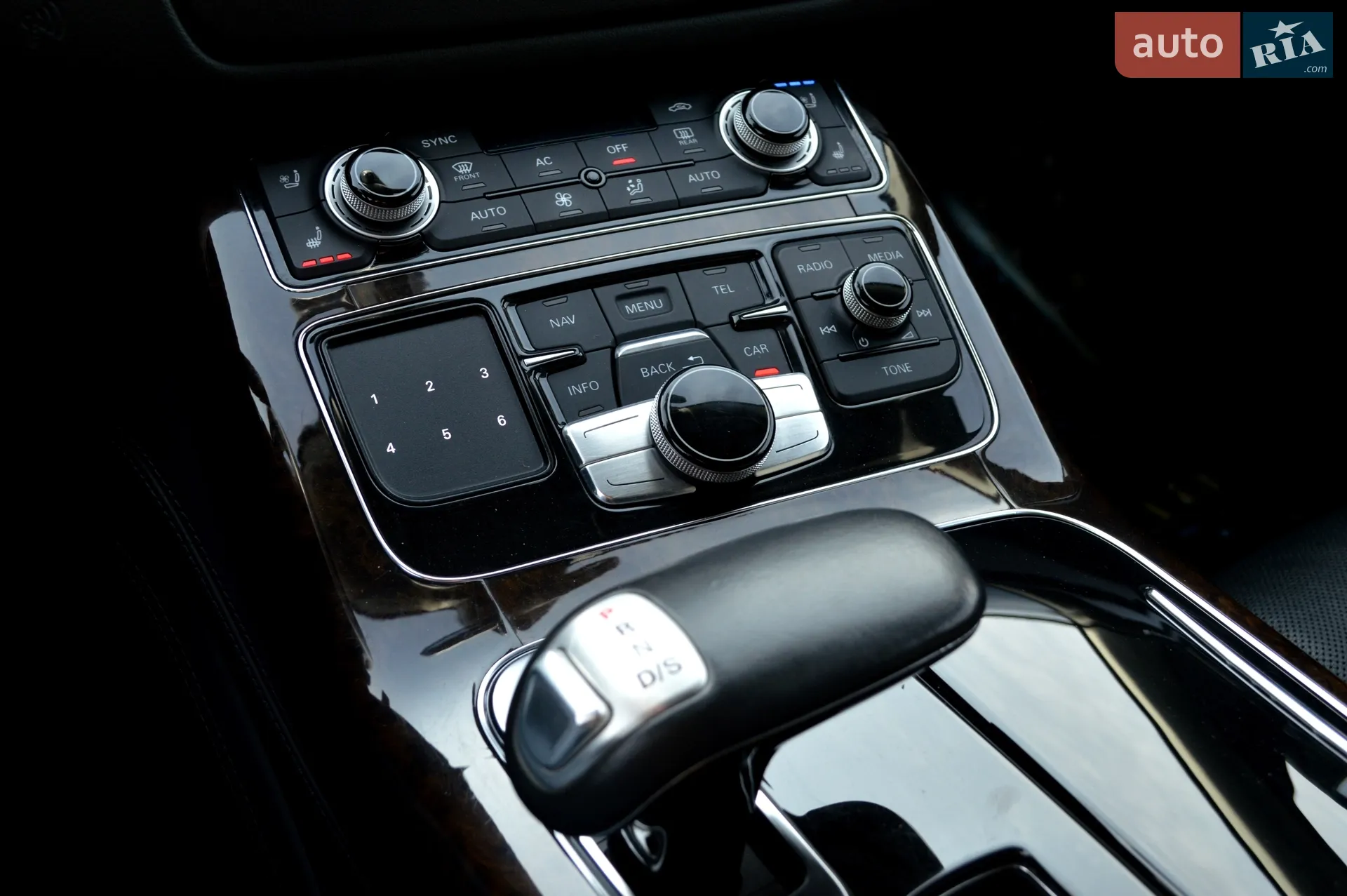 2012 Audi A8 - мініатюра 29