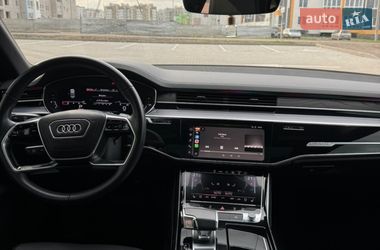 Седан Audi A8 2021 в Виннице
