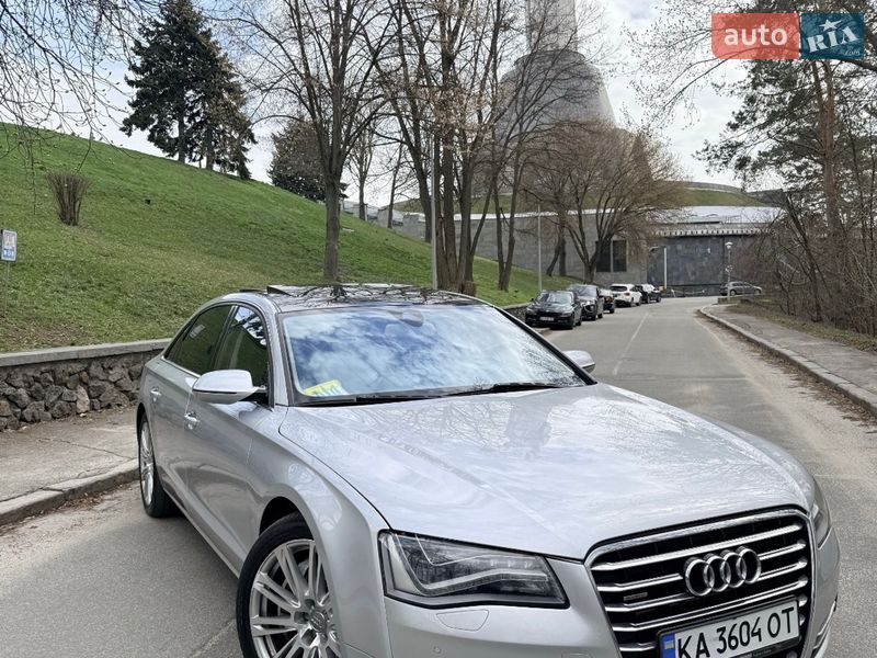 2011 Audi A8, VIN WAUZZZ4H7BN022341:plate — фото 1 (autoria)