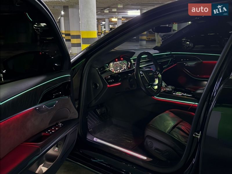 Седан Audi A8 2020 в Киеве