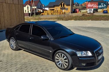 Седан Audi A8 2004 в Львове
