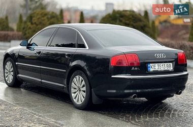 Седан Audi A8 2005 в Днепре