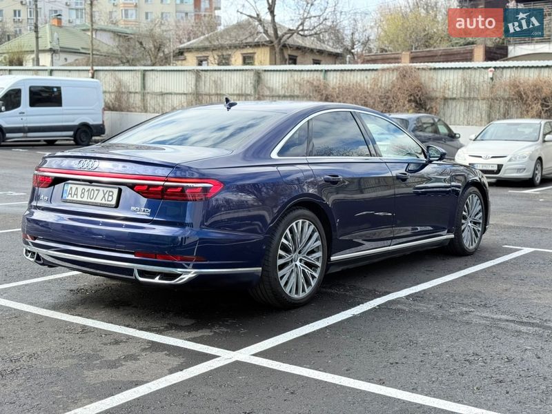 Седан Audi A8 2018 в Києві фото 11 Седан Audi A8 2018 в Києві