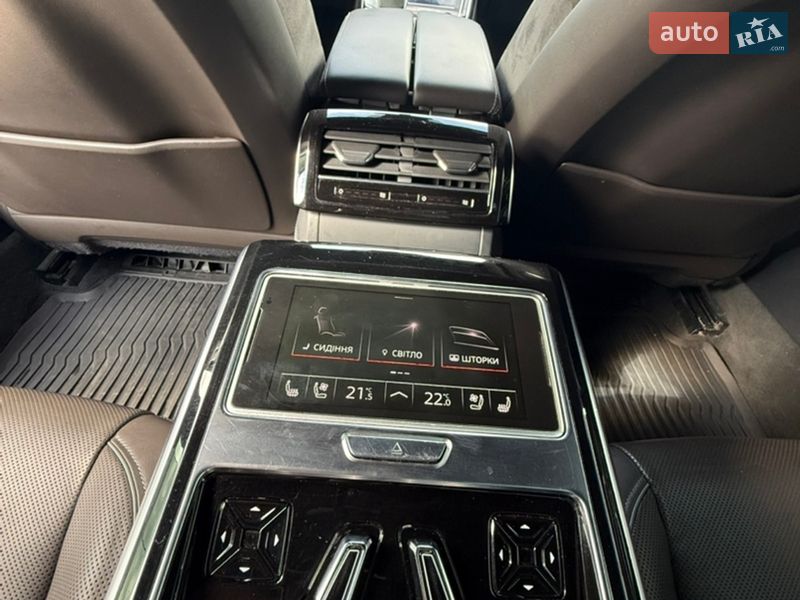 Седан Audi A8 2018 в Києві фото 49 Седан Audi A8 2018 в Києві