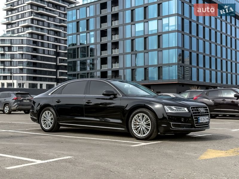 Седан Audi A8 2014 в Киеве