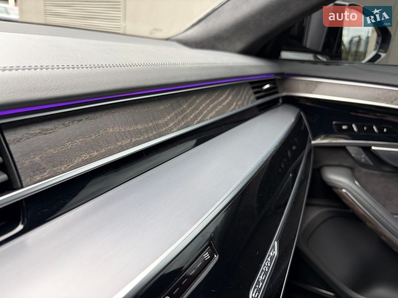 Седан Audi A8 2020 в Києві