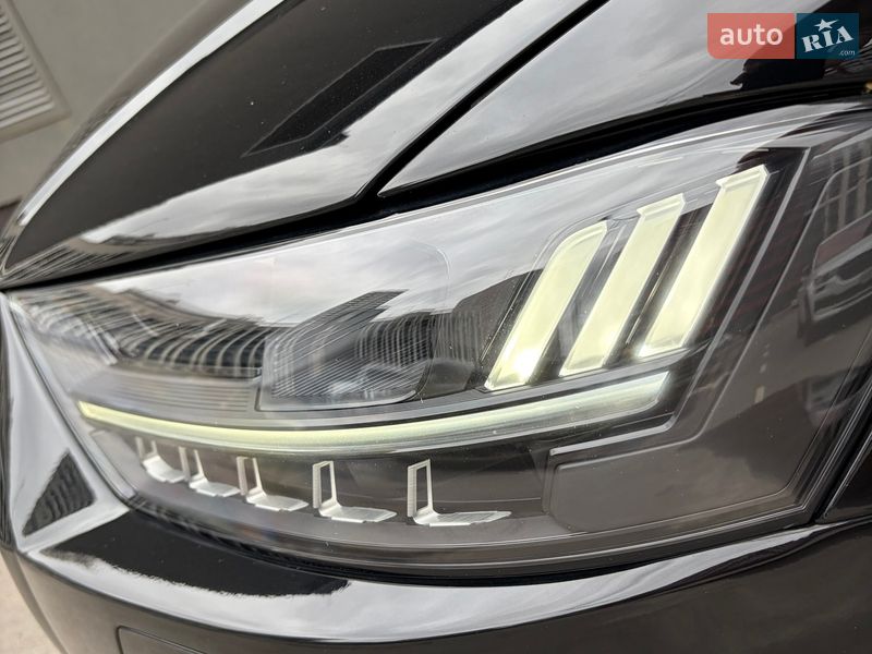 Седан Audi A8 2020 в Києві