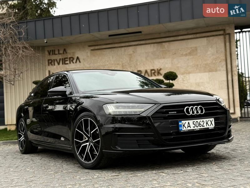 Audi A8, фото з оголошення