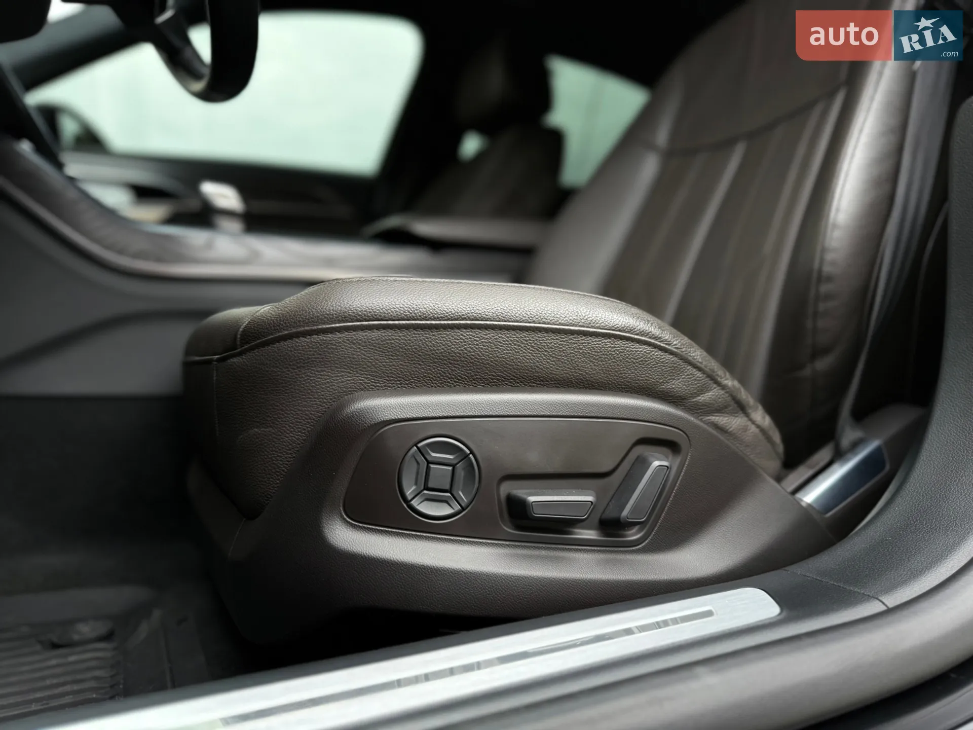 2021 Audi A8 - мініатюра 30