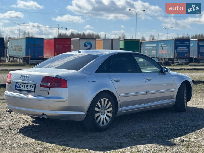 Седан Audi A8 2007 в Львові