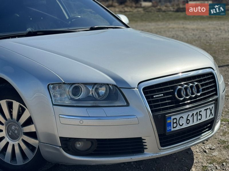 Седан Audi A8 2007 в Львові