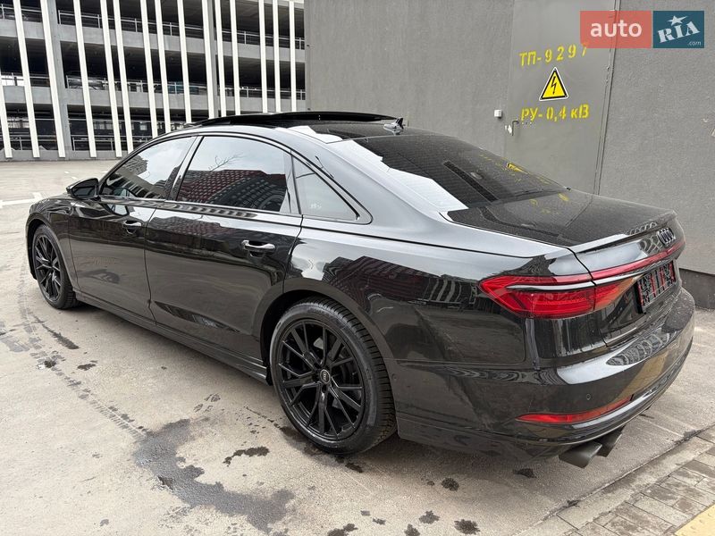 Седан Audi A8 2020 в Києві