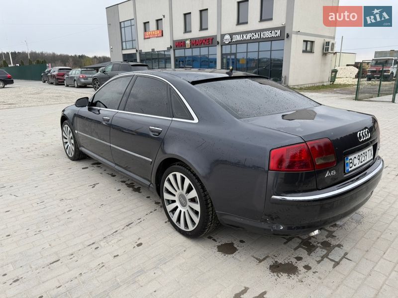Седан Audi A8 2004 в Львові