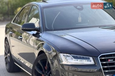 Седан Audi A8 2014 в Ровно