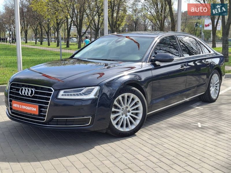 Audi A8 2014
