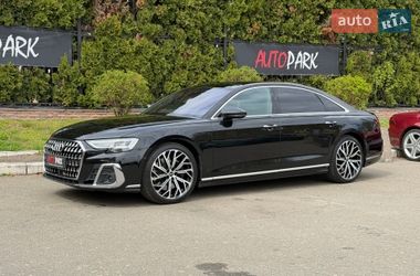 Седан Audi A8 2022 в Киеве