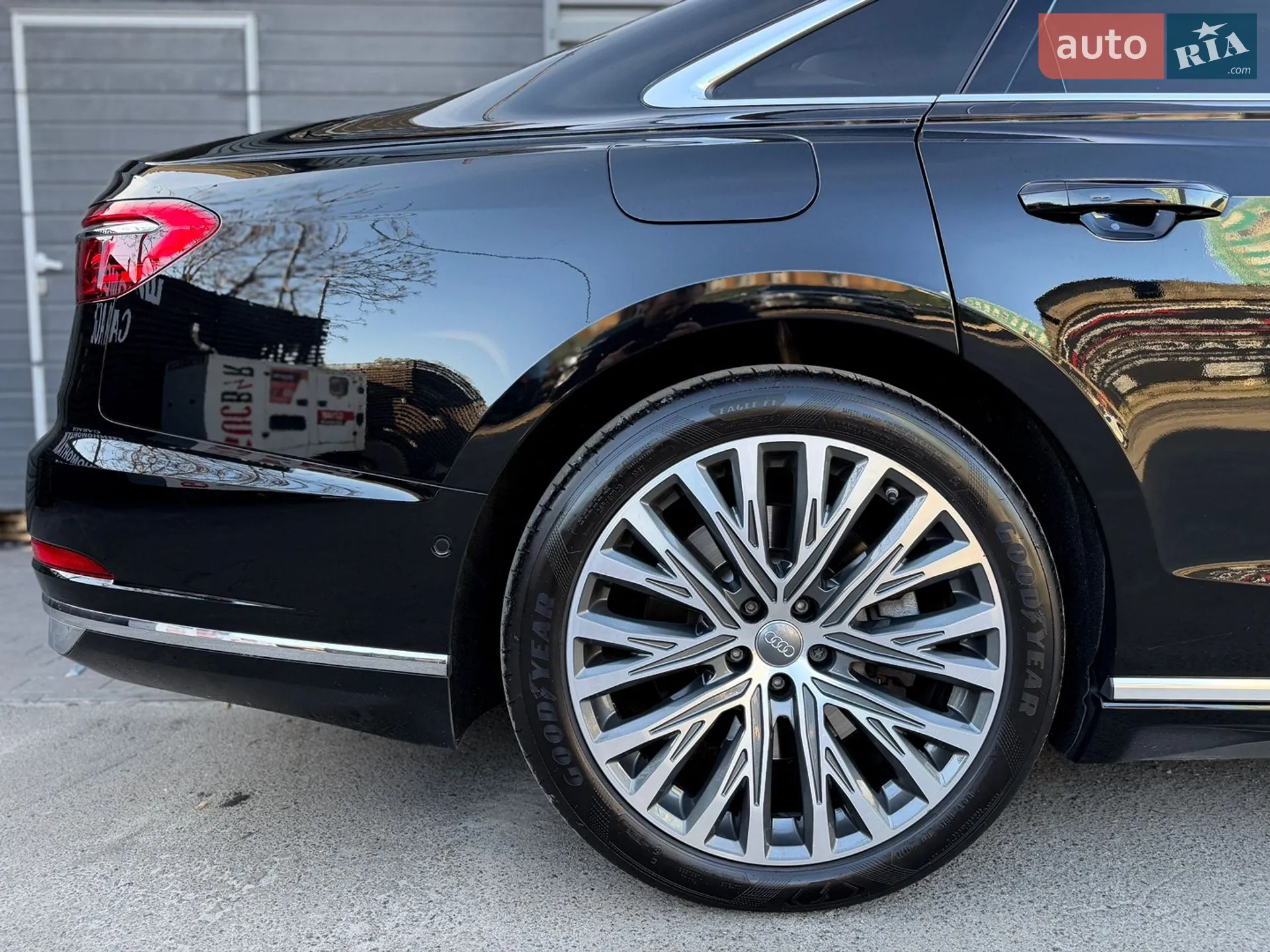 2019 Audi A8 - мініатюра 13