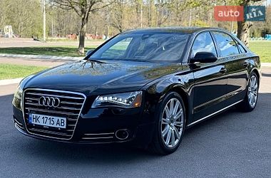 Седан Audi A8 2013 в Ровно