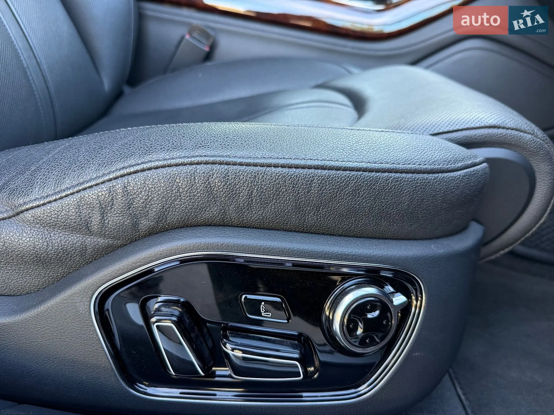 2013 Audi A8 - мініатюра 42