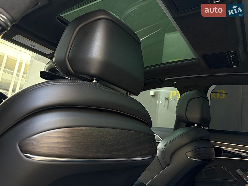 Седан Audi A8 2020 в Києві