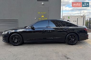 Седан Audi A8 2020 в Києві