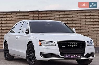 Седан Audi A8 2016 в Кривом Роге