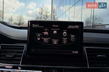 Седан Audi A8 2016 в Кривом Роге