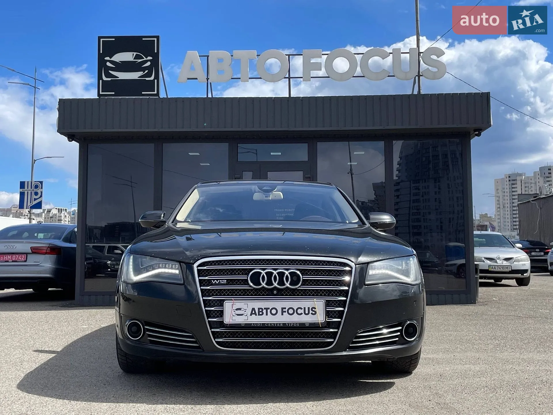 2012 Audi A8 - мініатюра 3