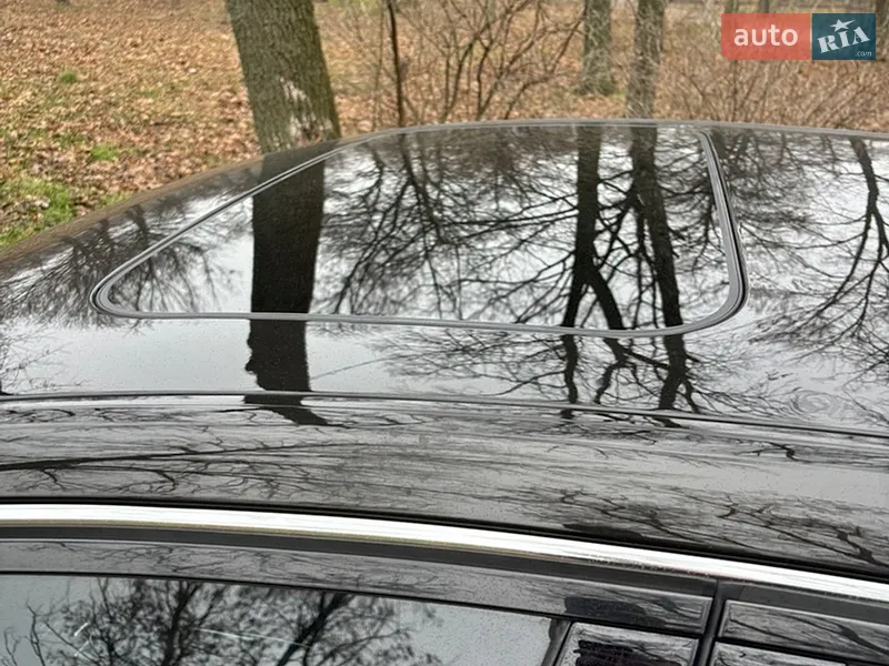 Audi A8 2017 VIN WAUZZZ4H4HN012357 фото оголошення 2 з 48