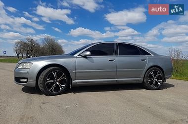 Седан Audi A8 2005 в Ичне