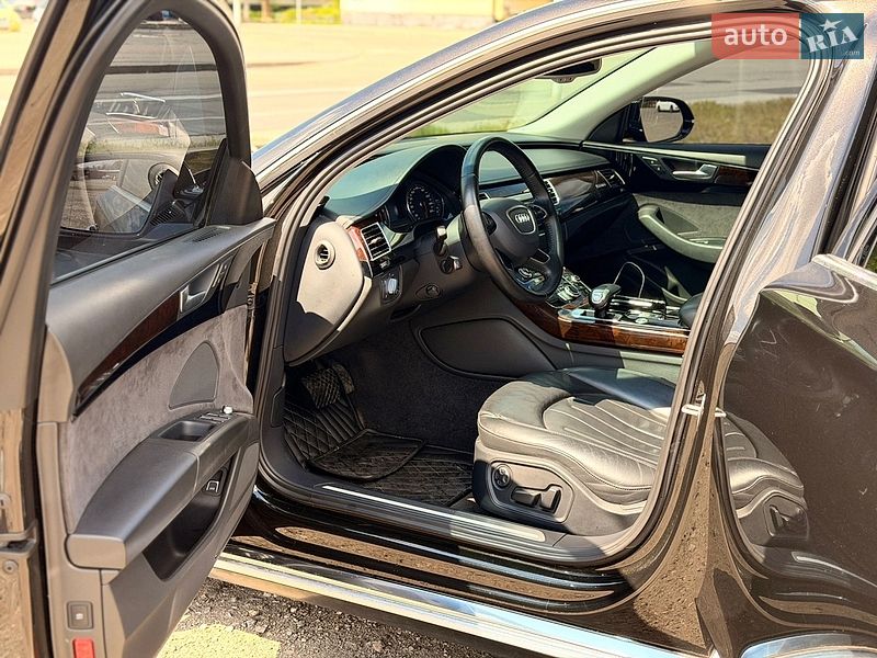 Седан Audi A8 2017 в Киеве фото 13 Седан Audi A8 2017 в Киеве